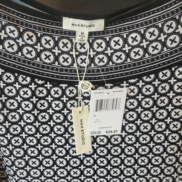 NEW Max Studio Shift Dress - Picture 3 of 5